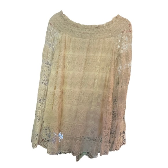 Band of Gypsies Lace Mini Dress Size 10 Smocked Off Shoulder Long Sleeve Ivory - Picture 3 of 8